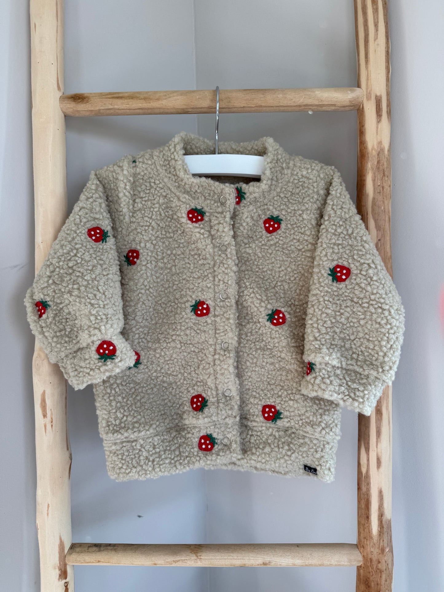 TEDDY FUR | AARDBEIEN GEBORDUURD