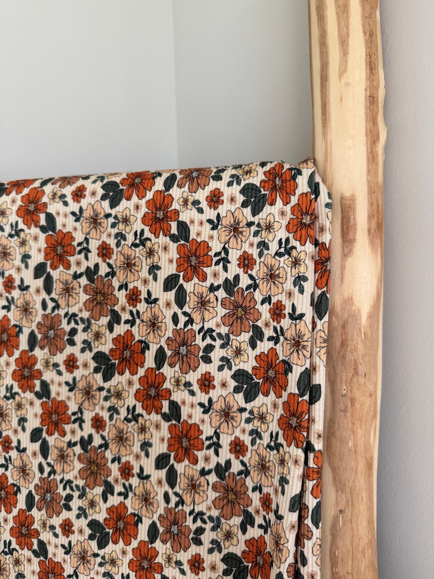RIBTRICOT GROENE HERFSTBLOEM