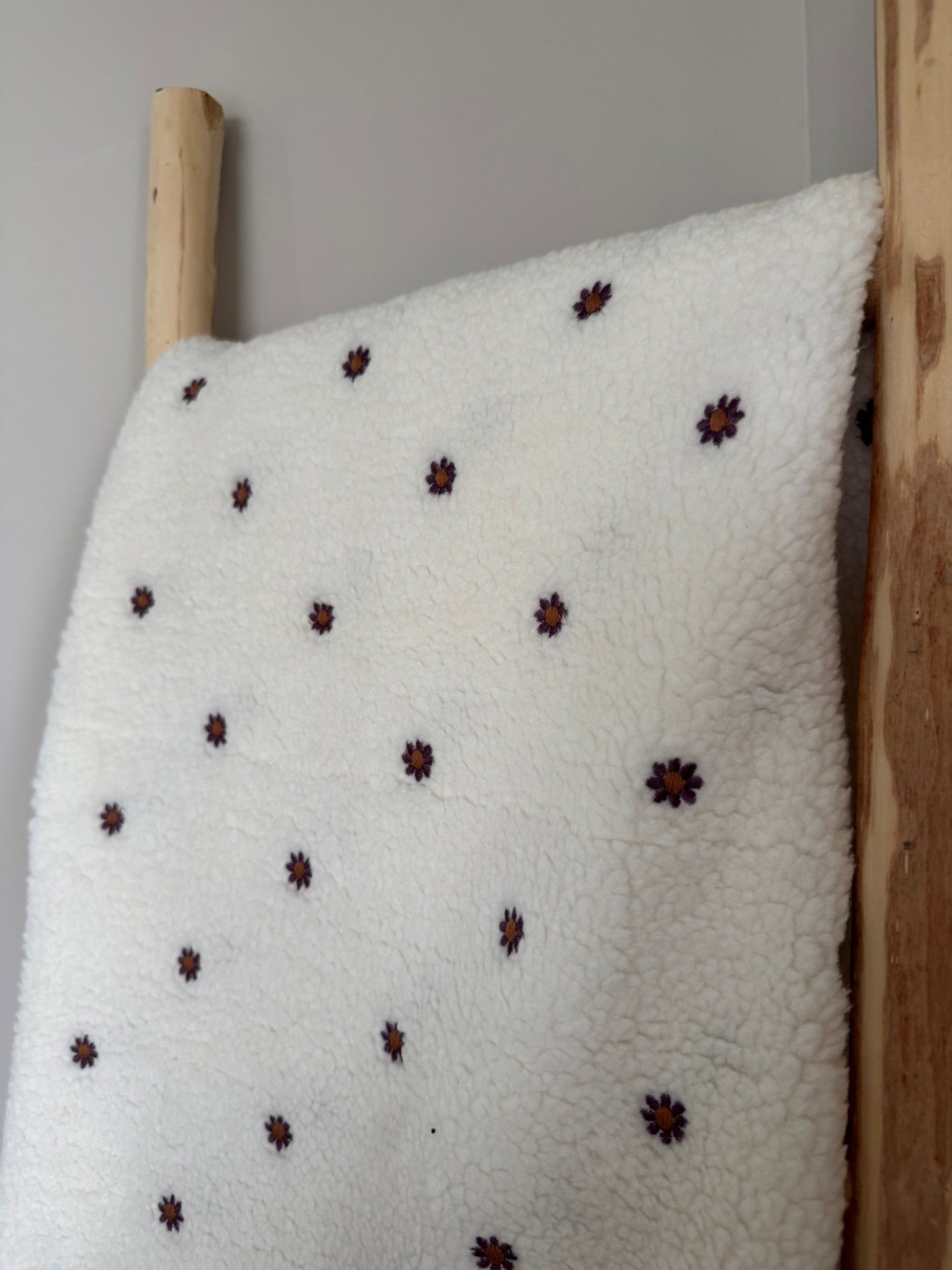 TEDDY | BLOEMEN GEBORDUURD