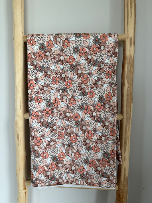 BLOEMEN | VROLIJKE BLOEM PASTEL TRICOT