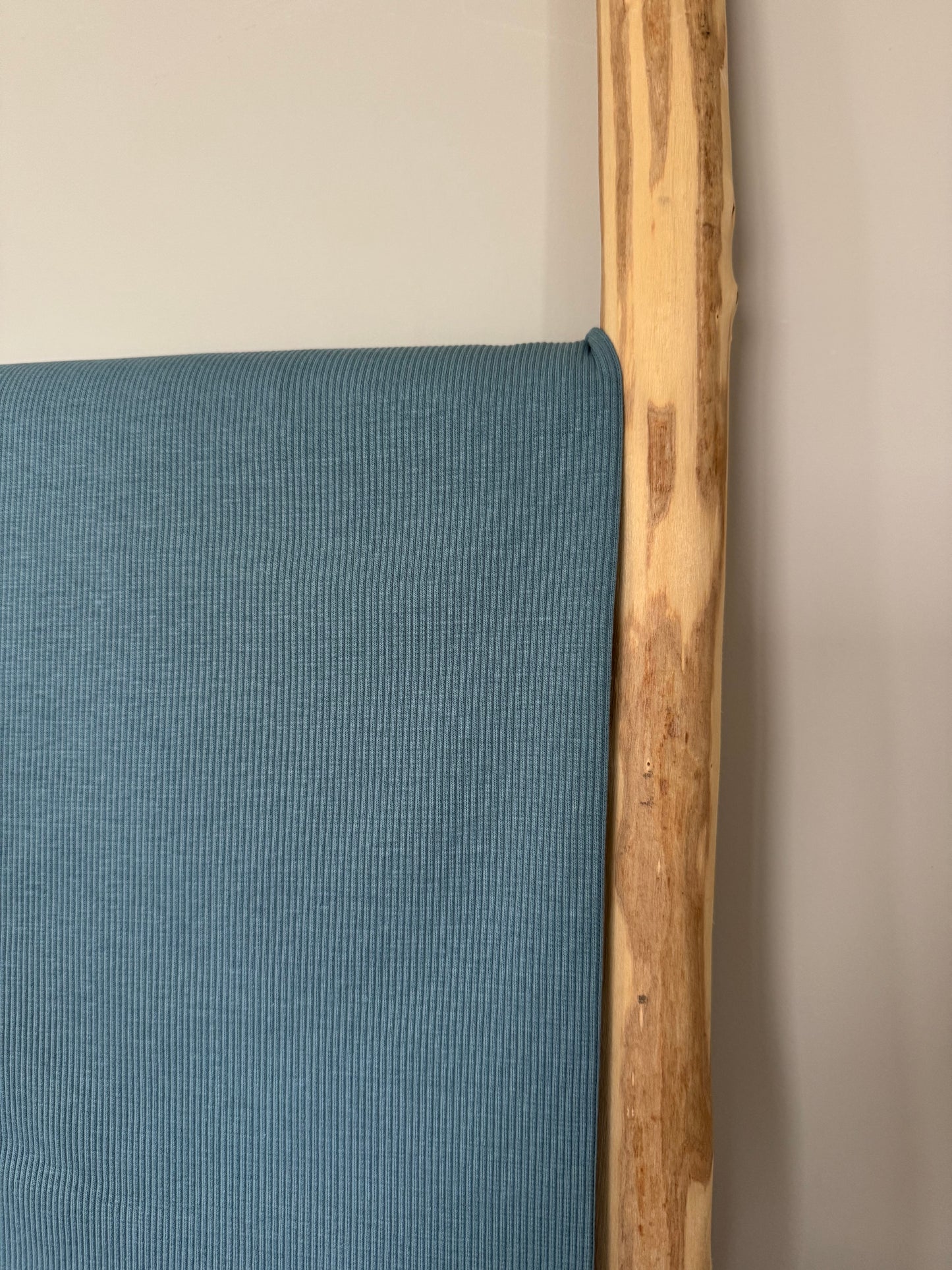 EFFEN |  DUSTY BLAUW RIBTRICOT