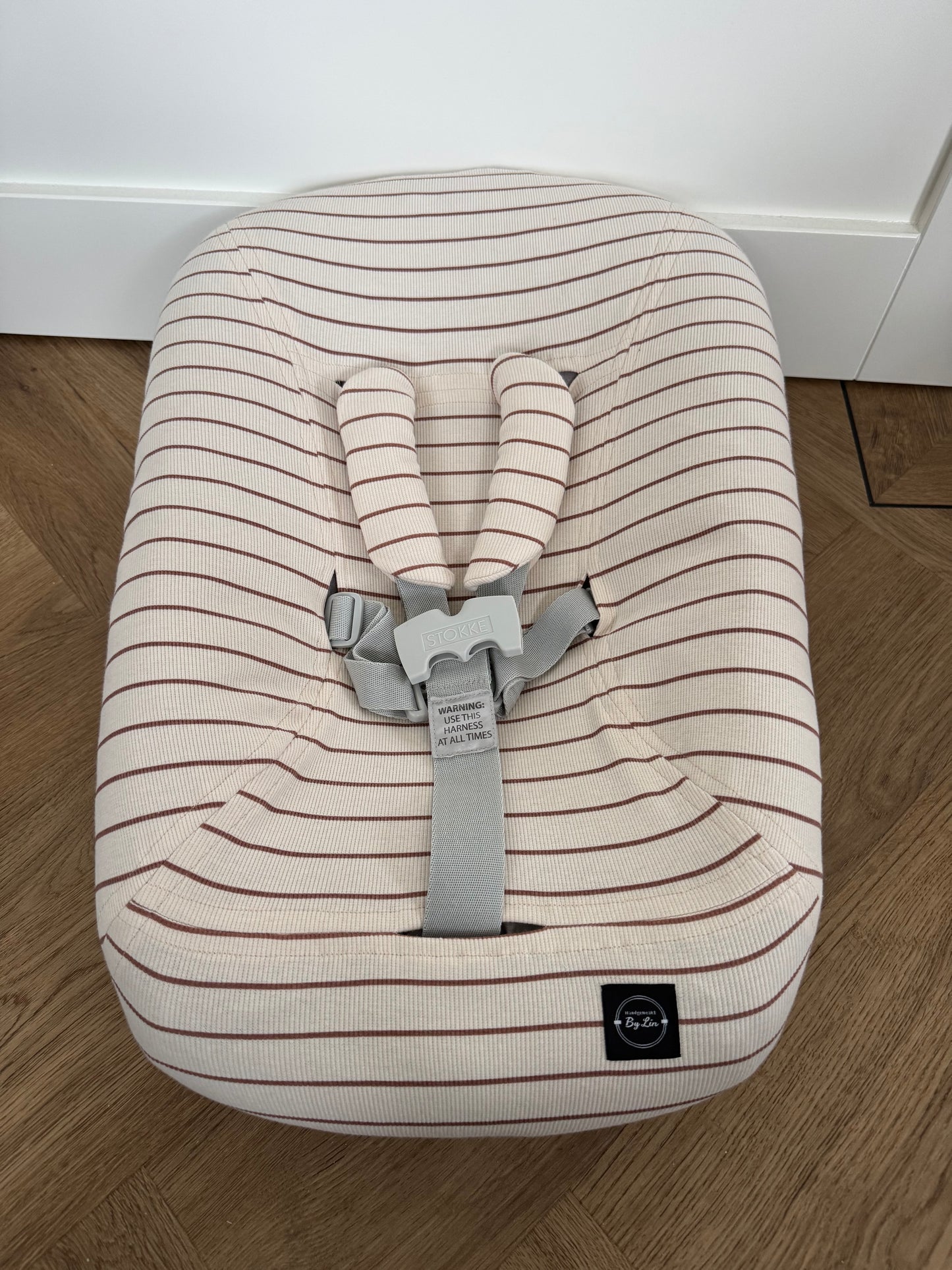 RIBTRICOT KLEIN STREEPJE BRUIN