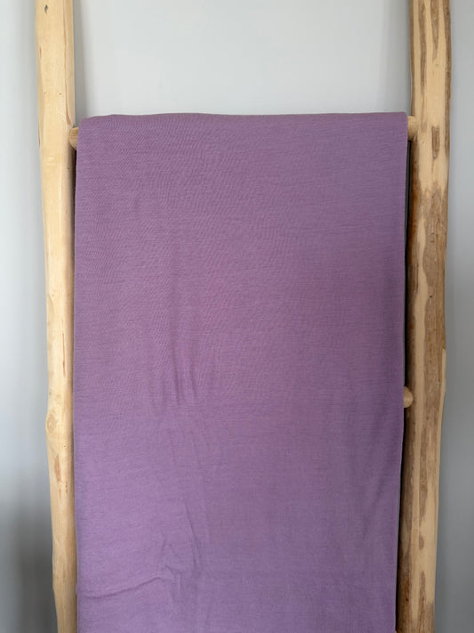 MERINOWOL | Oud Lila merino wolzijde
