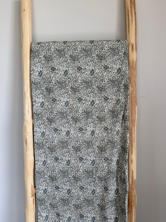 RIBTRICOT BLOEMENMIX JEANS BLAUW