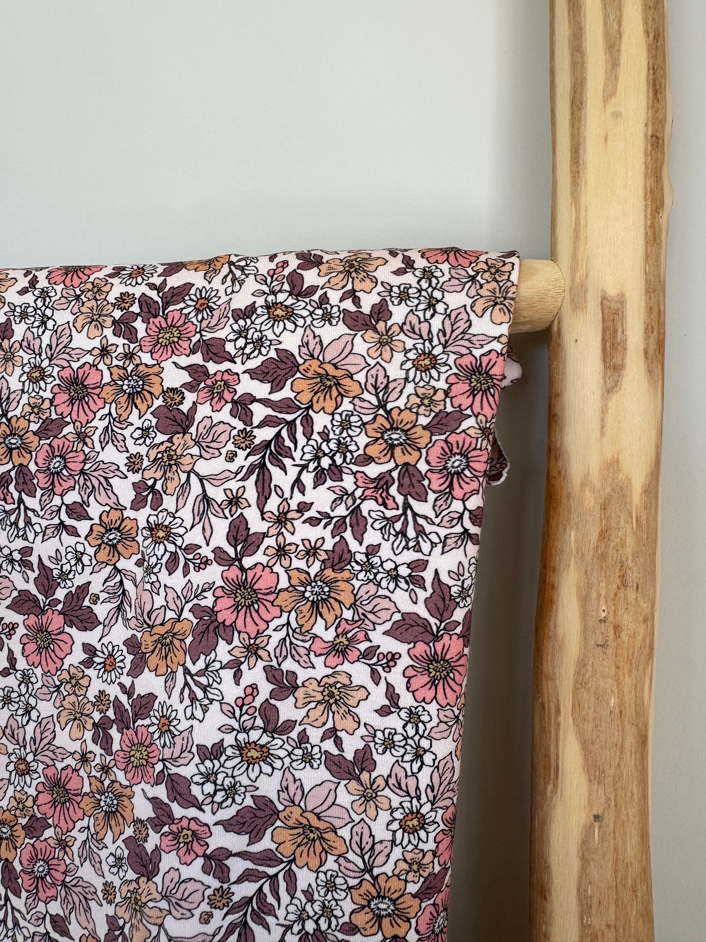 VINTAGE BLOEMEN OUD MAUVE TRICOT