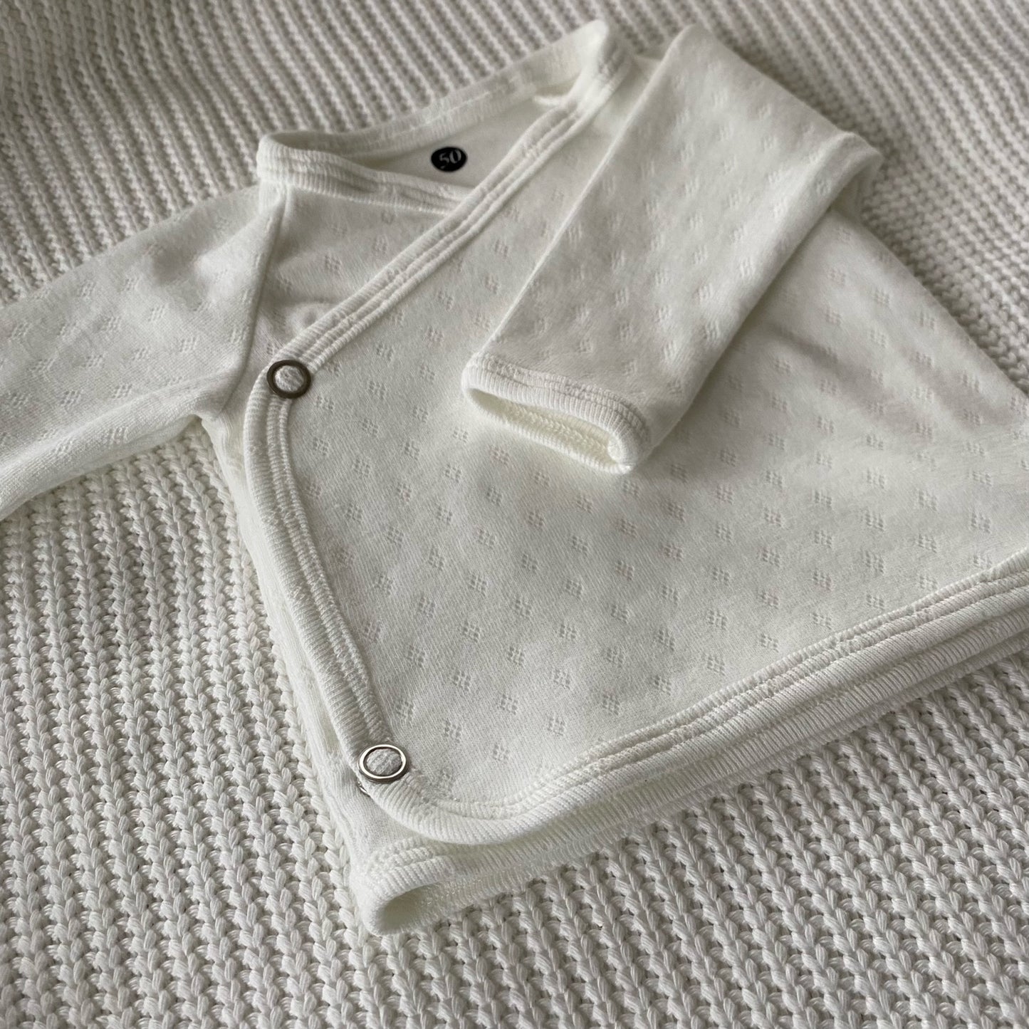 OVERSLAGSHIRTJE | Ajour off white