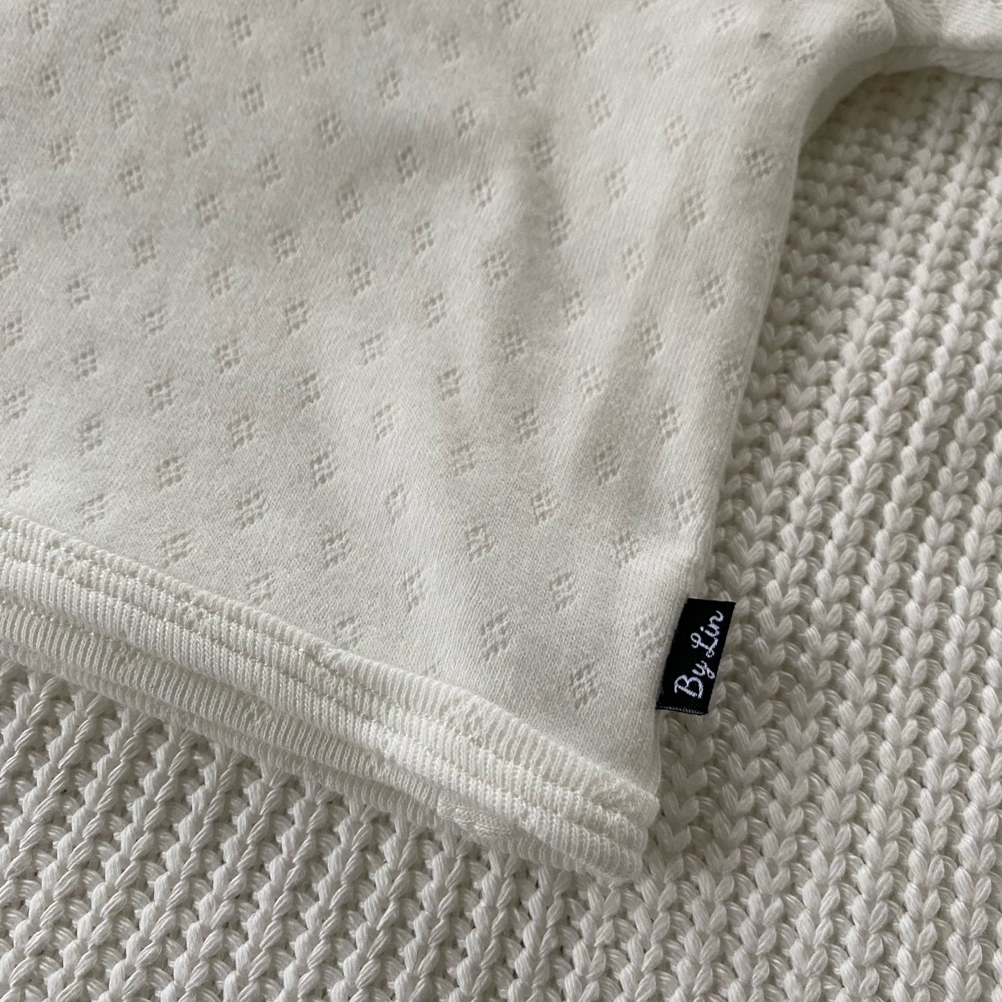 OVERSLAGSHIRTJE | Ajour off white