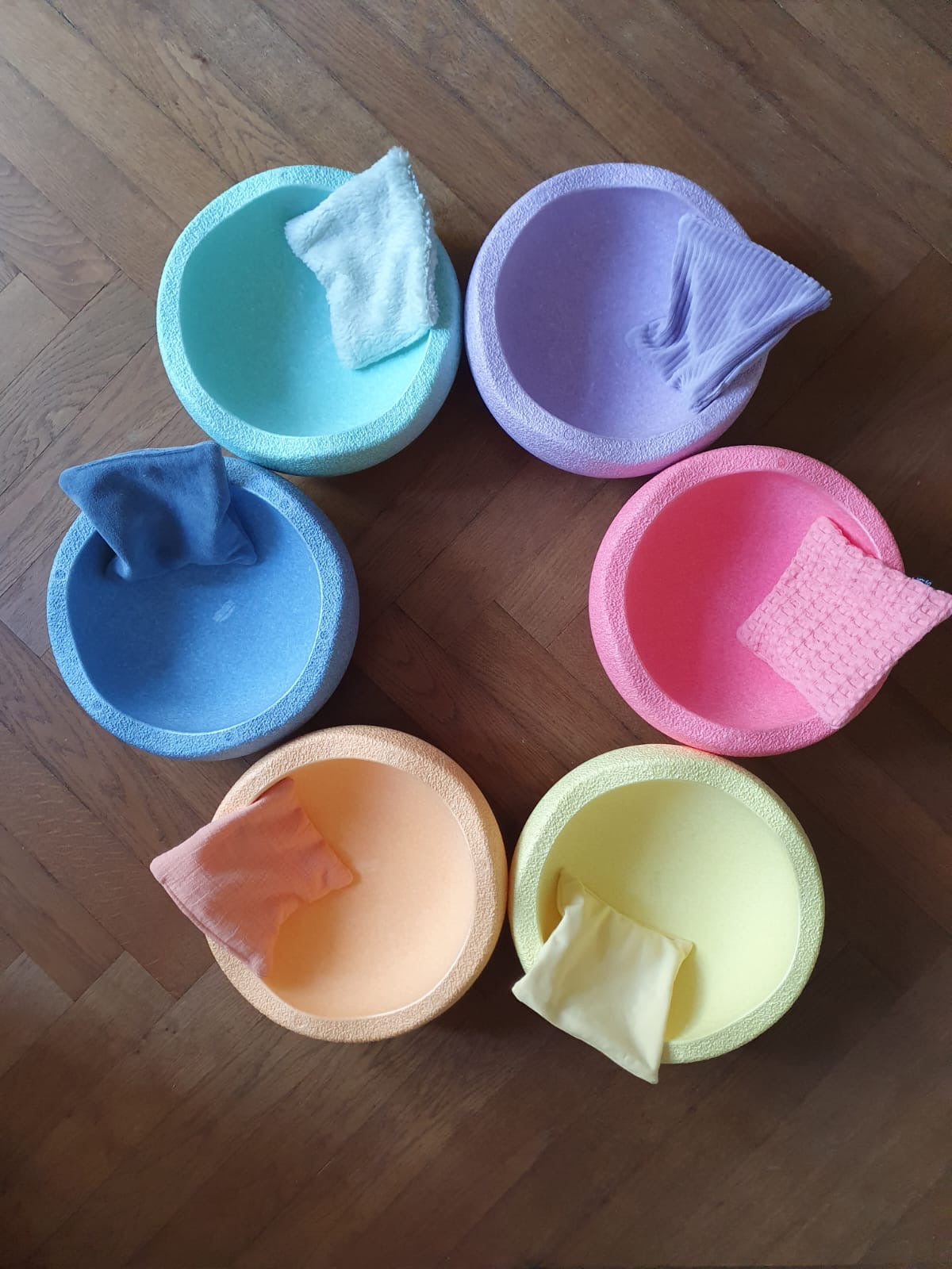 SENSORY BAGS | Pastel