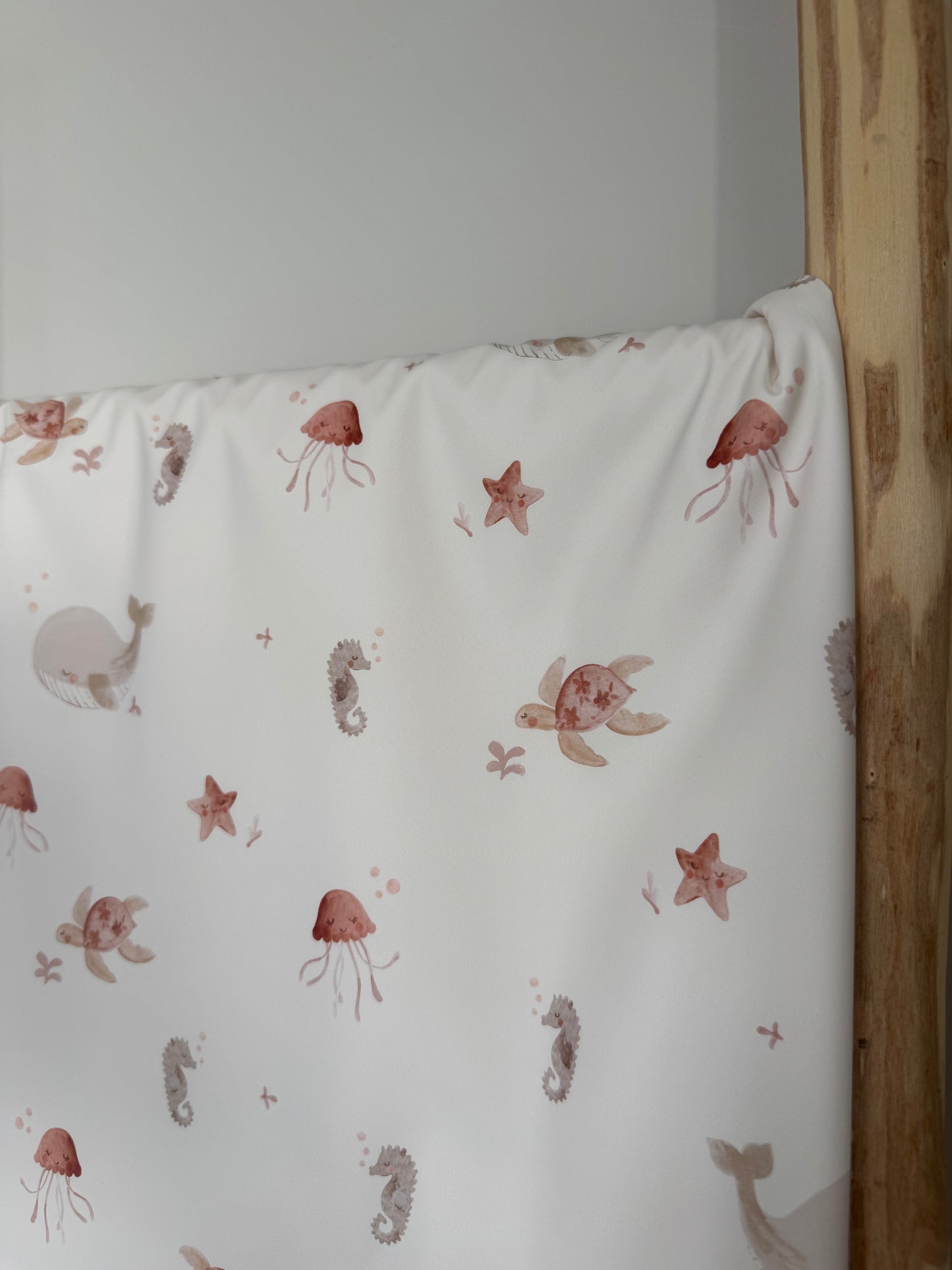 TRIPP TRAPP KUSSEN SET| Zeedieren crème waterafstotend