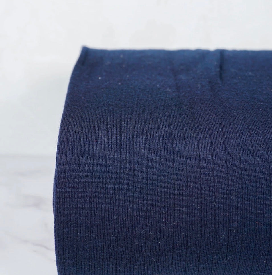 MERINOWOL | Donkerblauw rib merino wolzijde