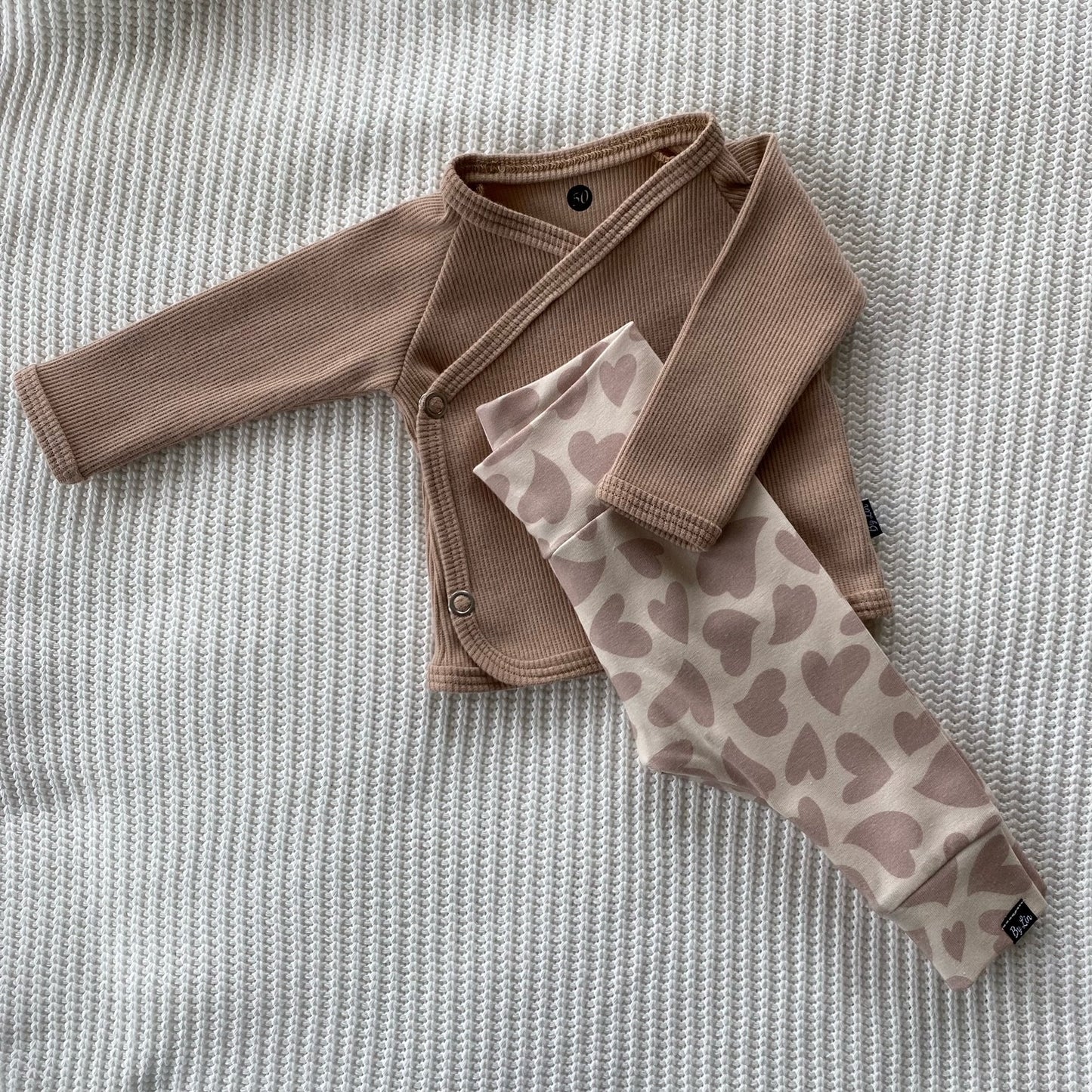 OVERSLAGSHIRTJE MAAT 44| Light Taupe