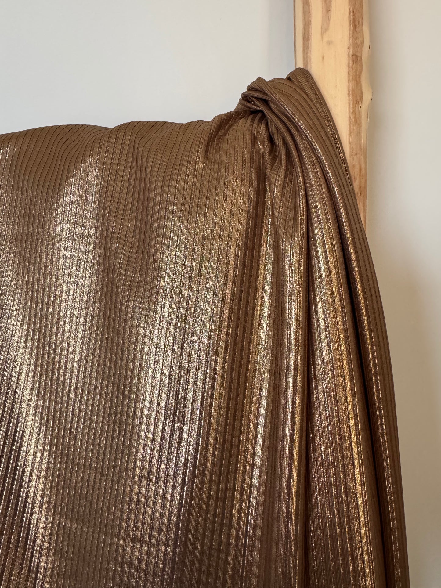 RIBBED FOIL GOUD