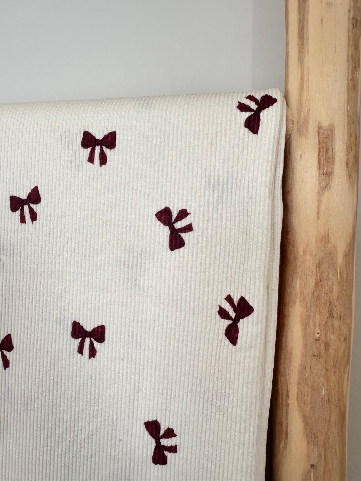 RIBTRICOT BORDEAUX STRIK