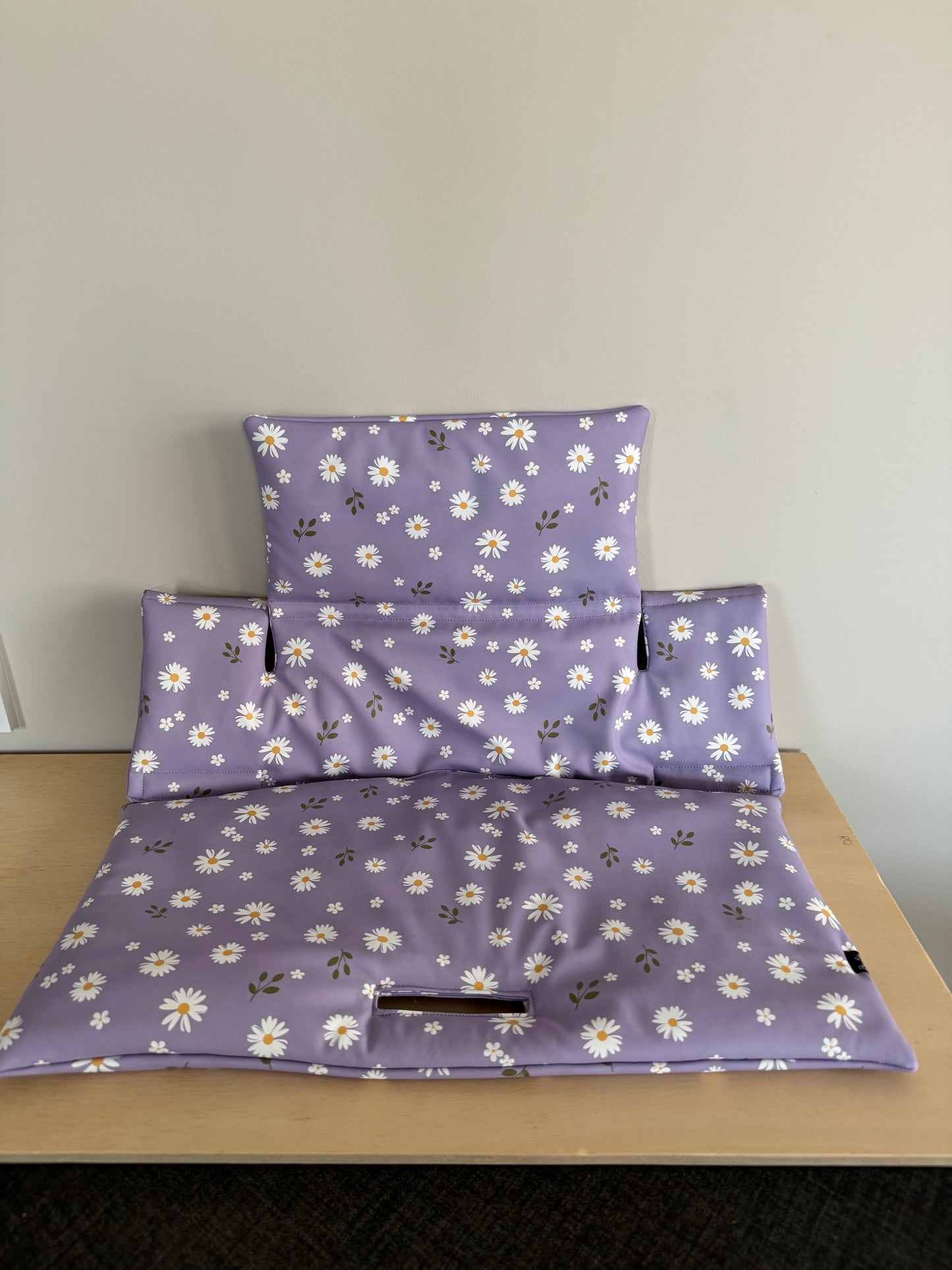 TRIPP TRAPP KUSSEN SET| Margrietjes lila waterafstotend