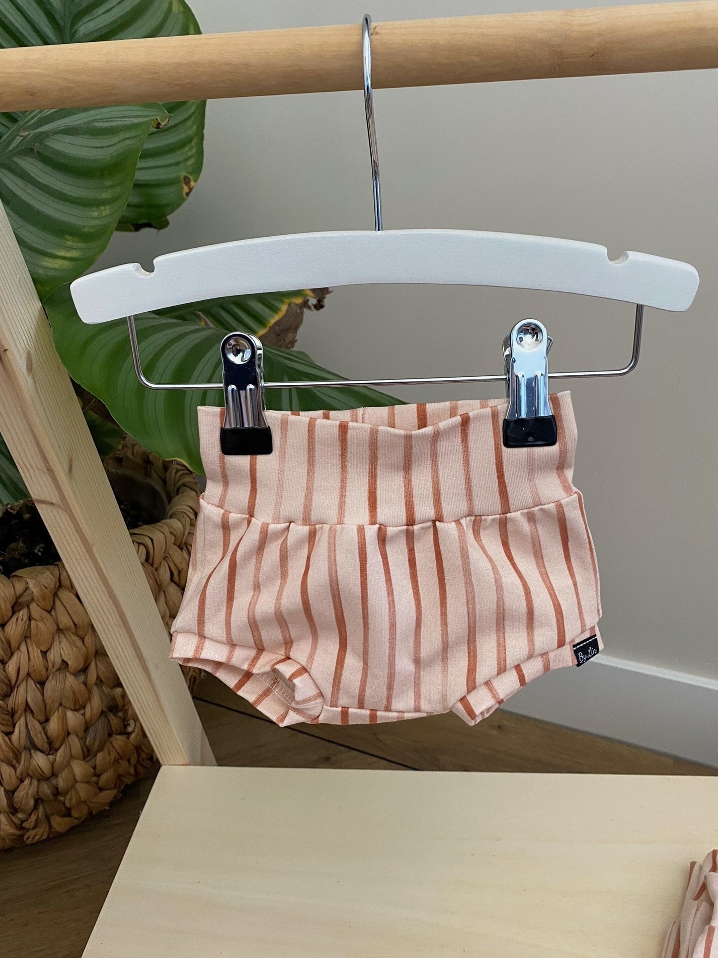 KORTE BROEK | Stripes Mango