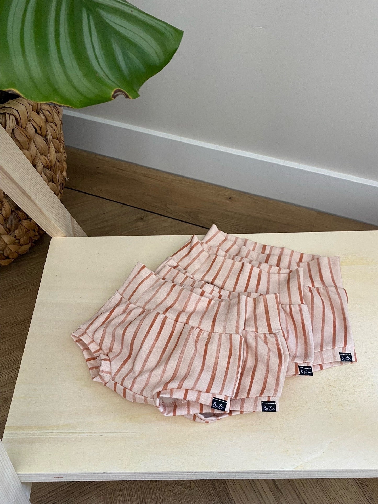 KORTE BROEK | Stripes Mango