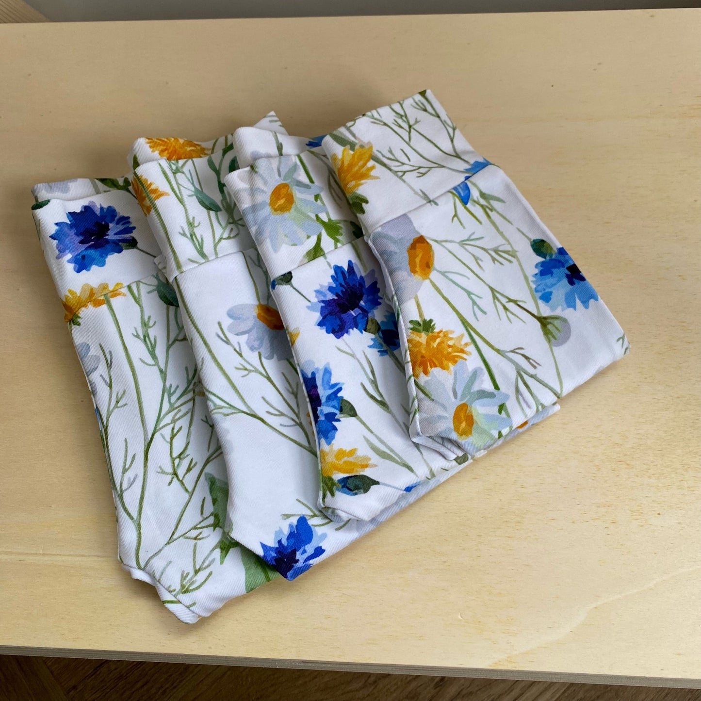 BROEKJE | Bloemen geel blauw Maat 44