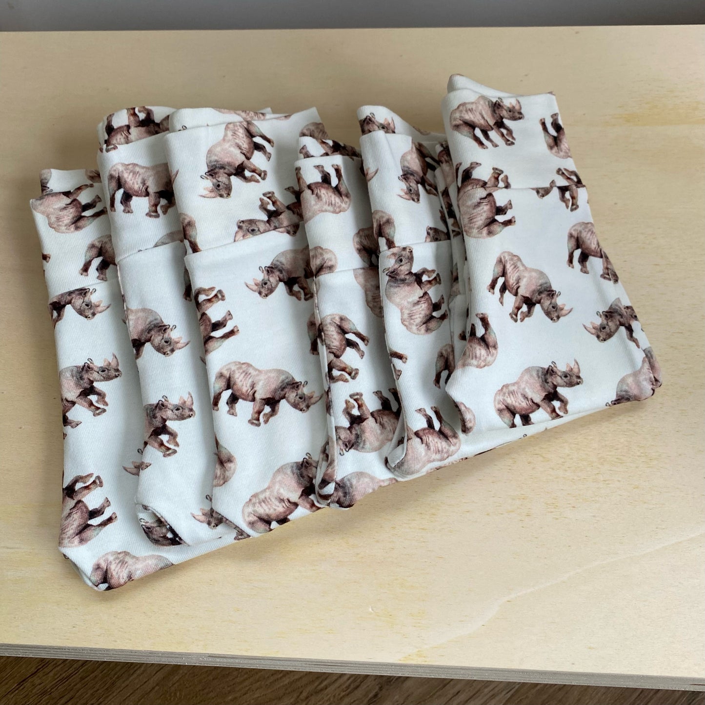 BROEKJE | Neushoorn Maat 44